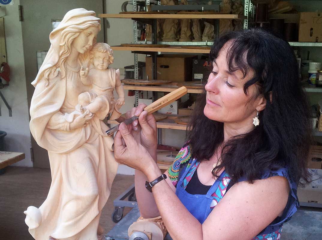 Sculptor Margherita Bernardi